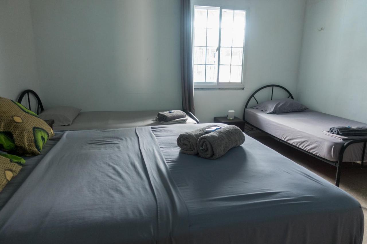 The Corner Hostel Плайя-Бланка Экстерьер фото